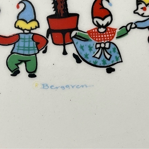 1 God Jul Berggren Traynor 10"Dinner Plate Christmas Tree Elves Johnson‎ Brother - Picture 9 of 13